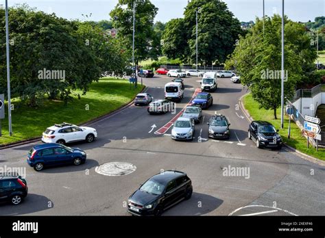 plough roundabout hemel